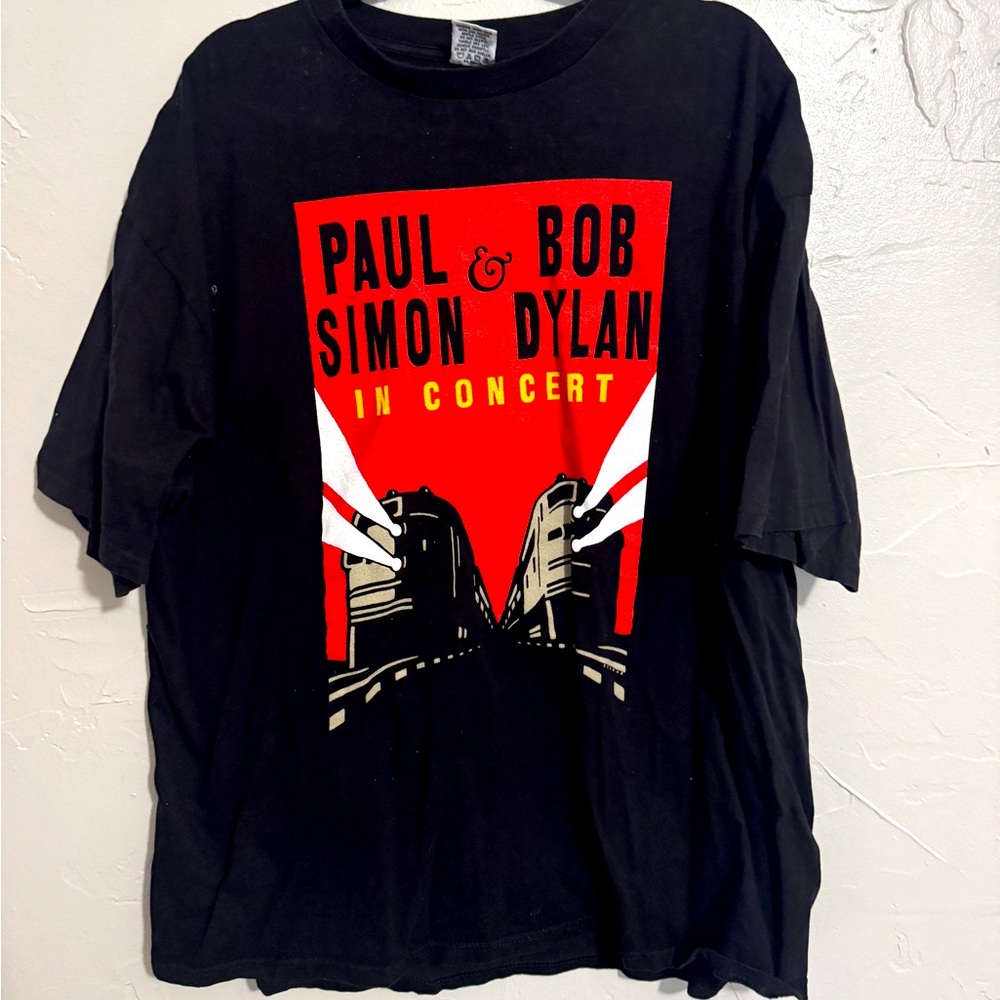 RARE vintage Bob Dylan & Paul Simon 1986 concert tee